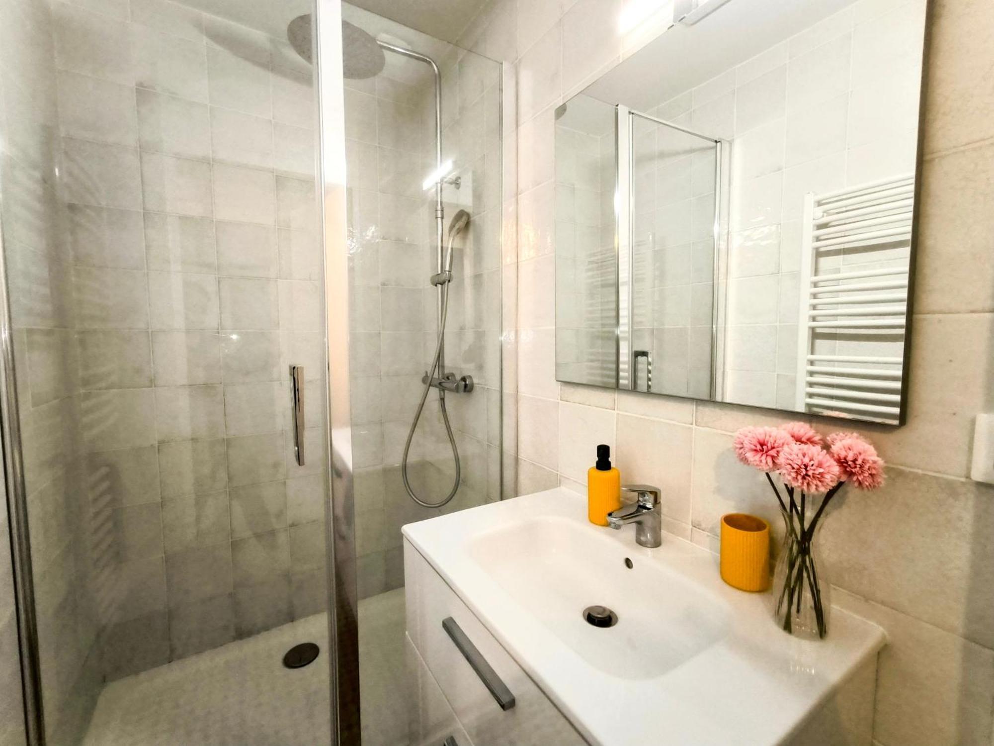Apartament Chez Lulu - 5 Lits- Proche Cnpe - Gare Ambérieu-en-Bugey Zewnętrze zdjęcie
